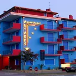 Antares - Agenzia Cocal Lägenhetshotell 3*