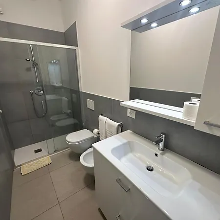 מלון דירות Antares - Agenzia Cocal קאורלה