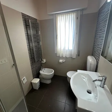 Antares - Agenzia Cocal מלון דירות 3*