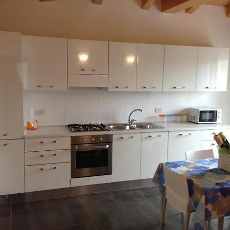 Antares - Agenzia Cocal קאורלה